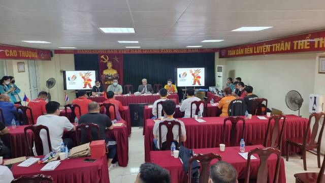 Photo report with ITO seminar and referees in Xanoe, Vietnam